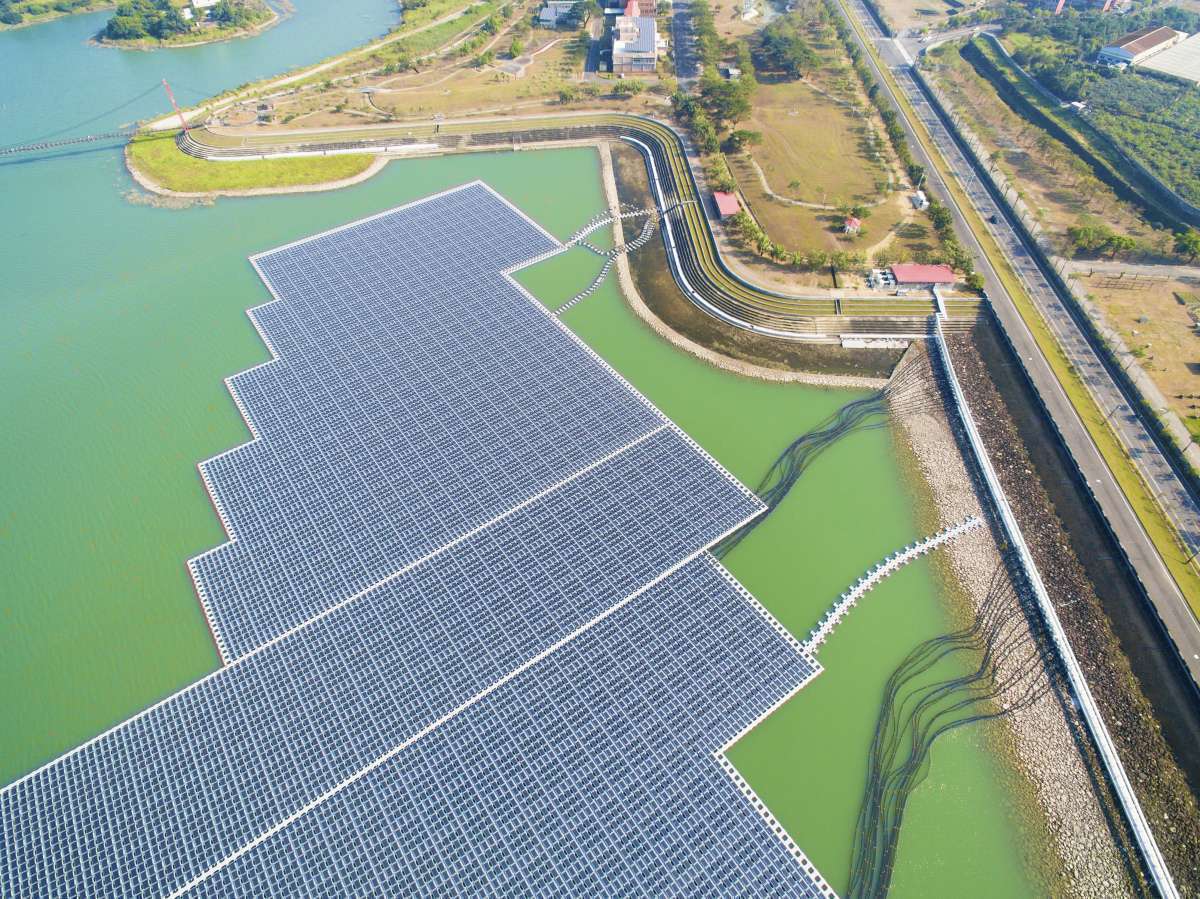 Techo fotovoltaico - energía verde