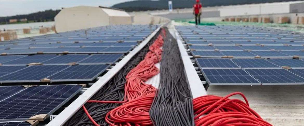 Techo fotovoltaico - energía verde