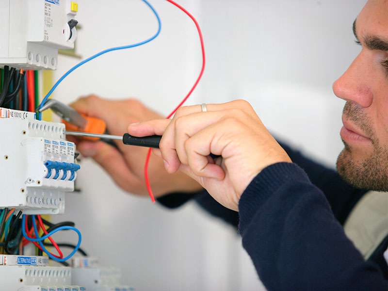 CONOZCA-LAS-FUNCIONES-DEL-CUADRO-ELECTRICO-DE-SU-HOGAR-3