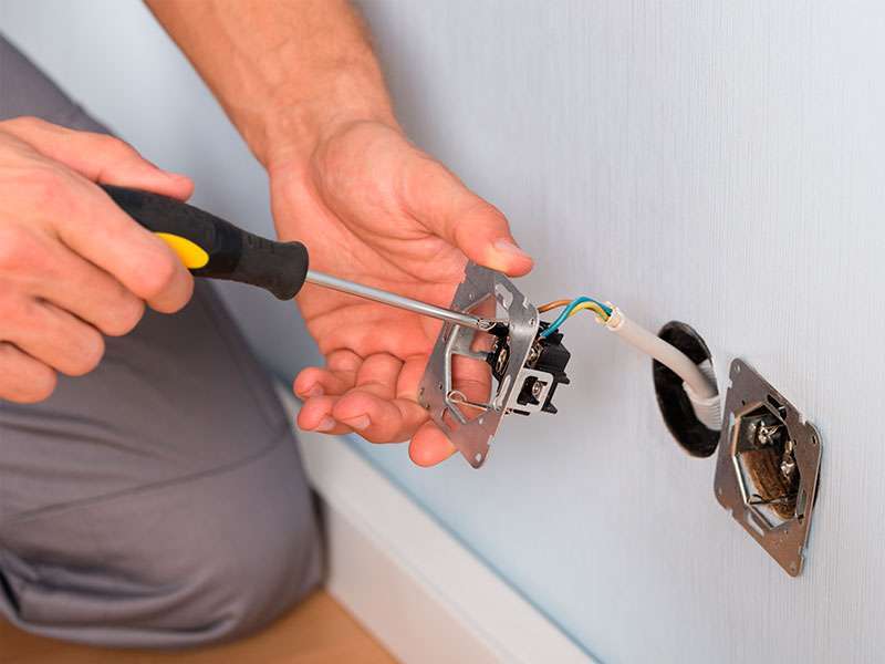 keep your hands dry with electricity