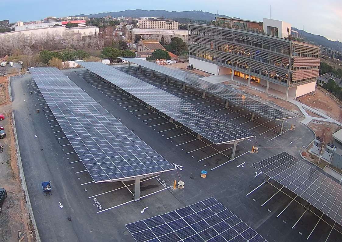 Techo fotovoltaico - energía verde